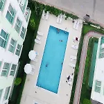 Ξενοδοχείο με διαμερίσματα The 4*