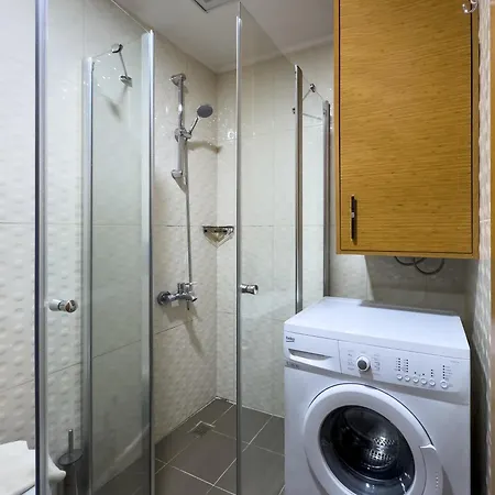 Aparthotel The 4*