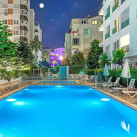 The Apartmanhotel 4*