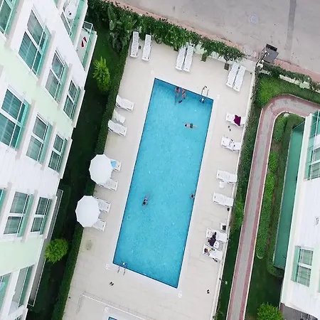 Lejlighedshotel The 4*