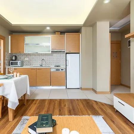 מלון דירות The 4*