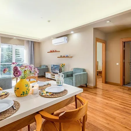 The מלון דירות אנטליה